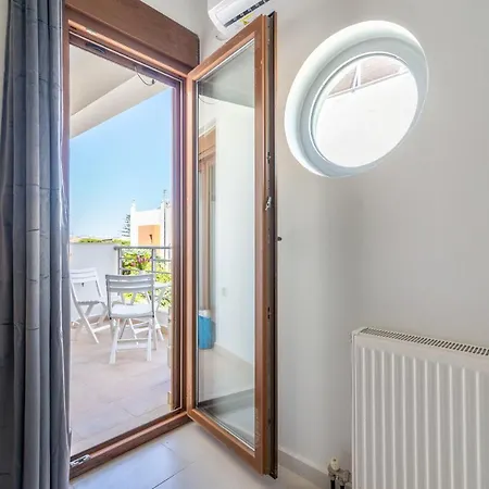 Trinity Seaside Family Maisonette בית נופש *